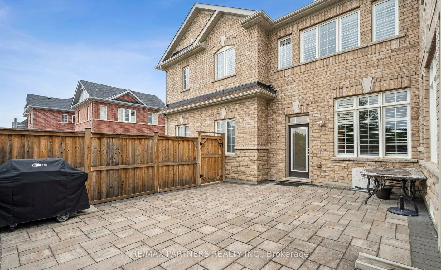 2, Portia, Cornell, Markham