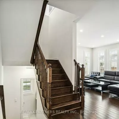 2, Portia, Cornell, Markham