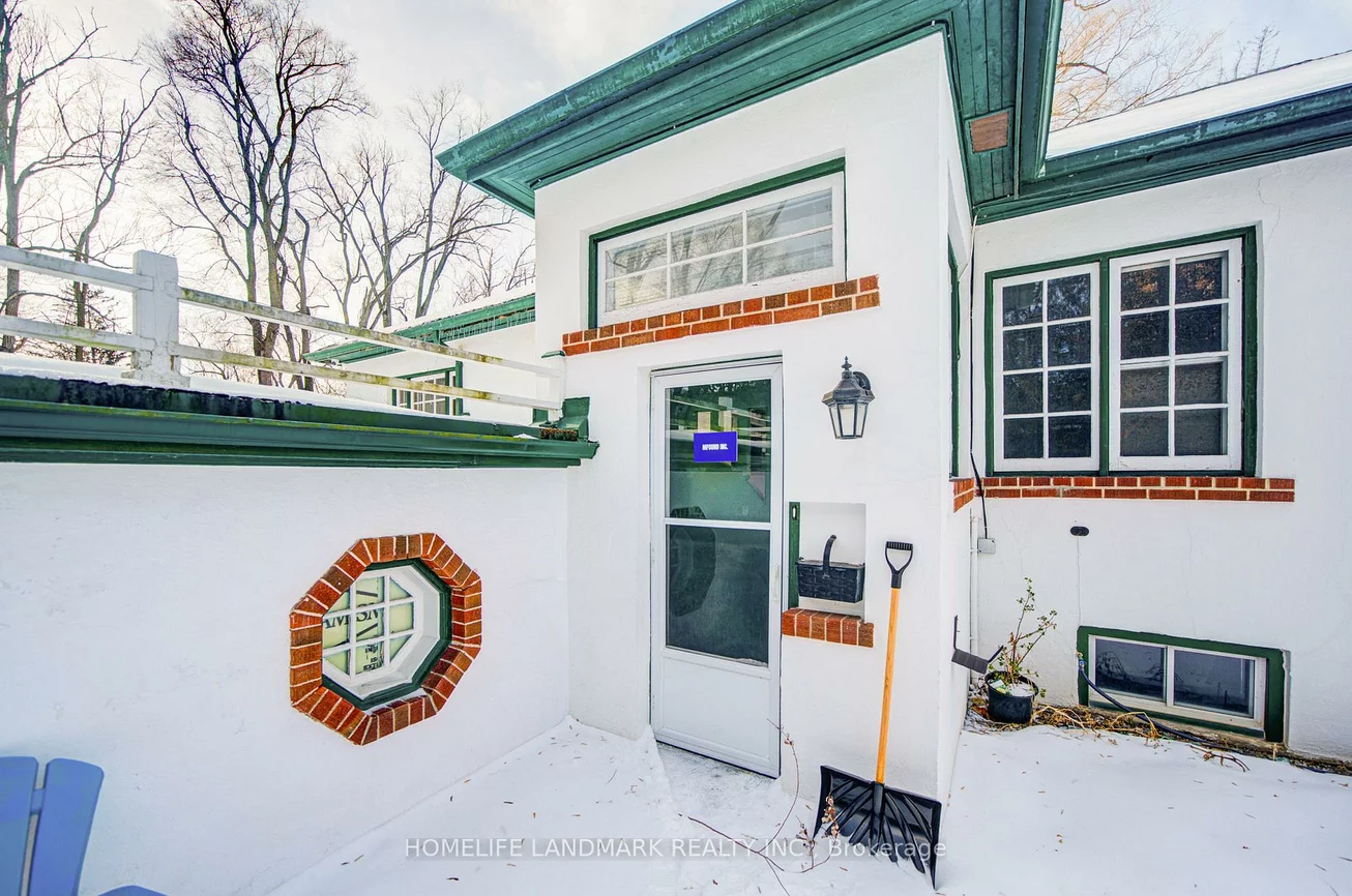 119, Robinson, Old Markham Village, Markham