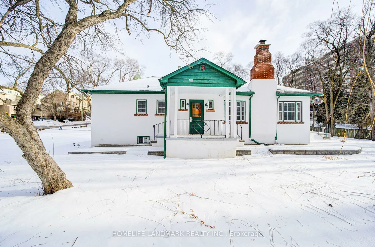 119, Robinson, Old Markham Village, Markham