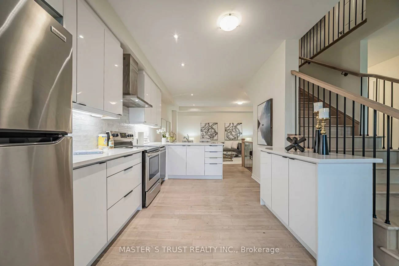 286, Beaverbrae, Victoria Square, Markham