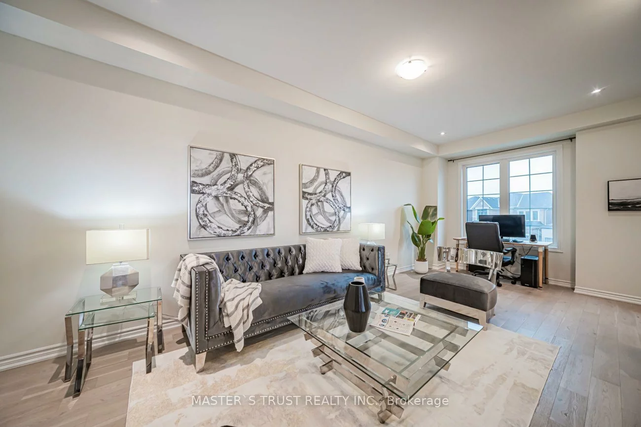 286, Beaverbrae, Victoria Square, Markham