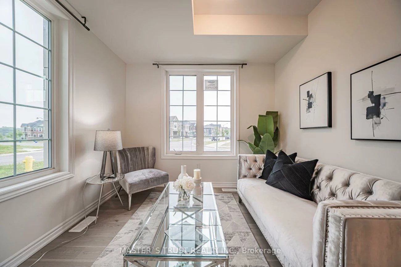 286, Beaverbrae, Victoria Square, Markham