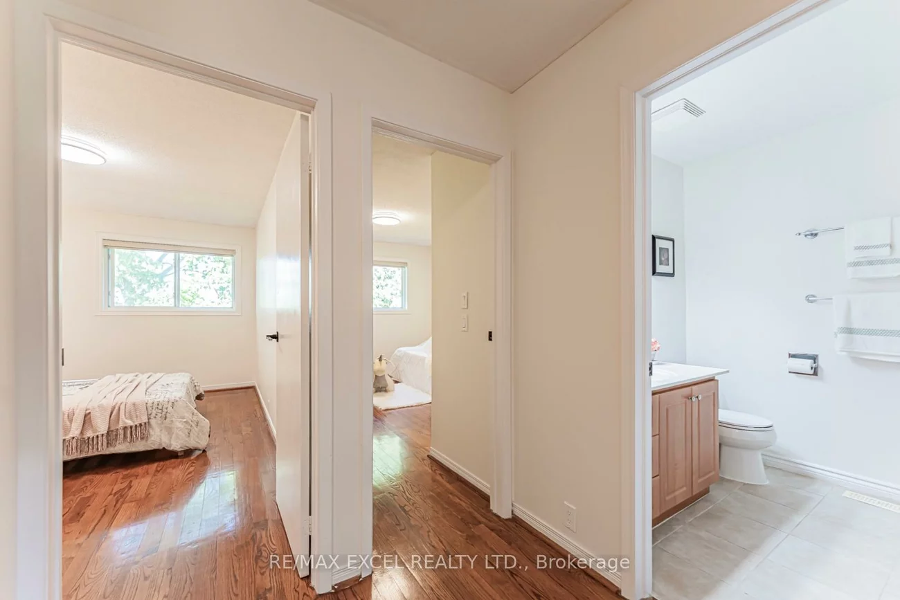 128, Cottonwood, Bayview Fairway-Bayview Country Club Estates, Markham
