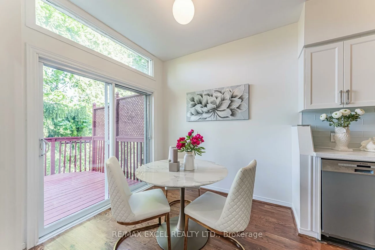 128, Cottonwood, Bayview Fairway-Bayview Country Club Estates, Markham