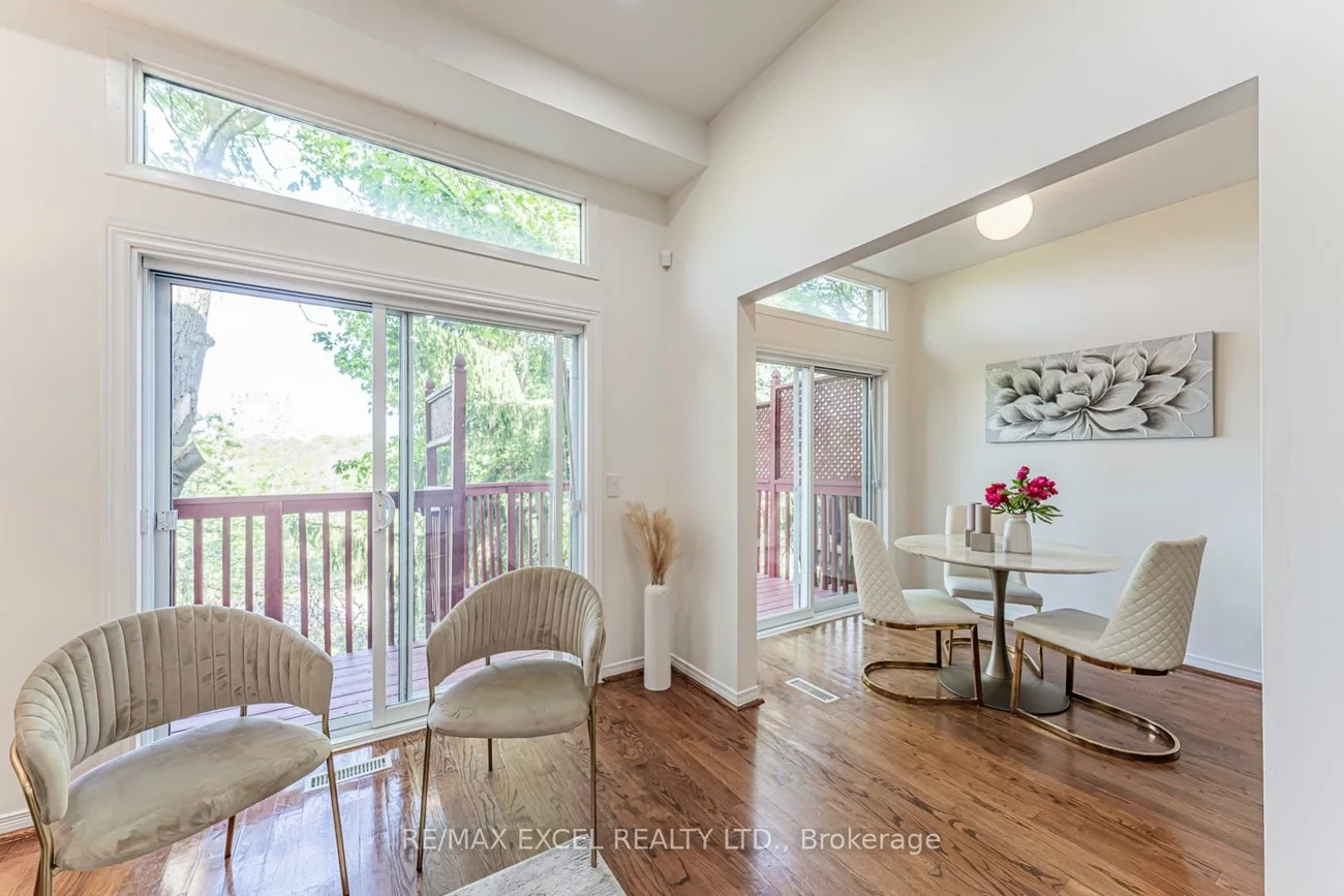 128, Cottonwood, Bayview Fairway-Bayview Country Club Estates, Markham