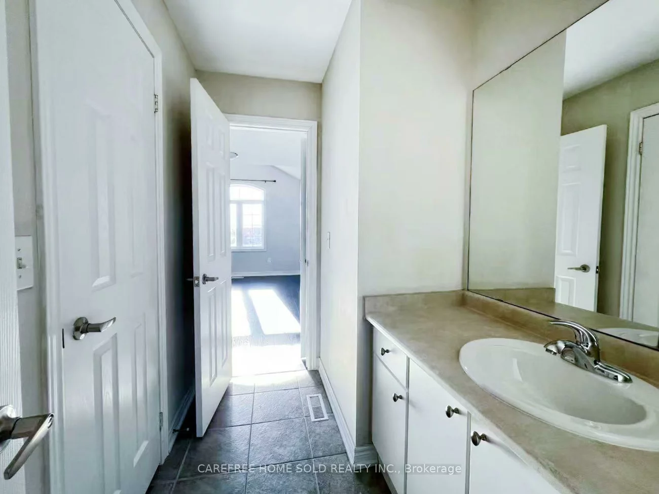 33, Oakmoor, Cornell, Markham
