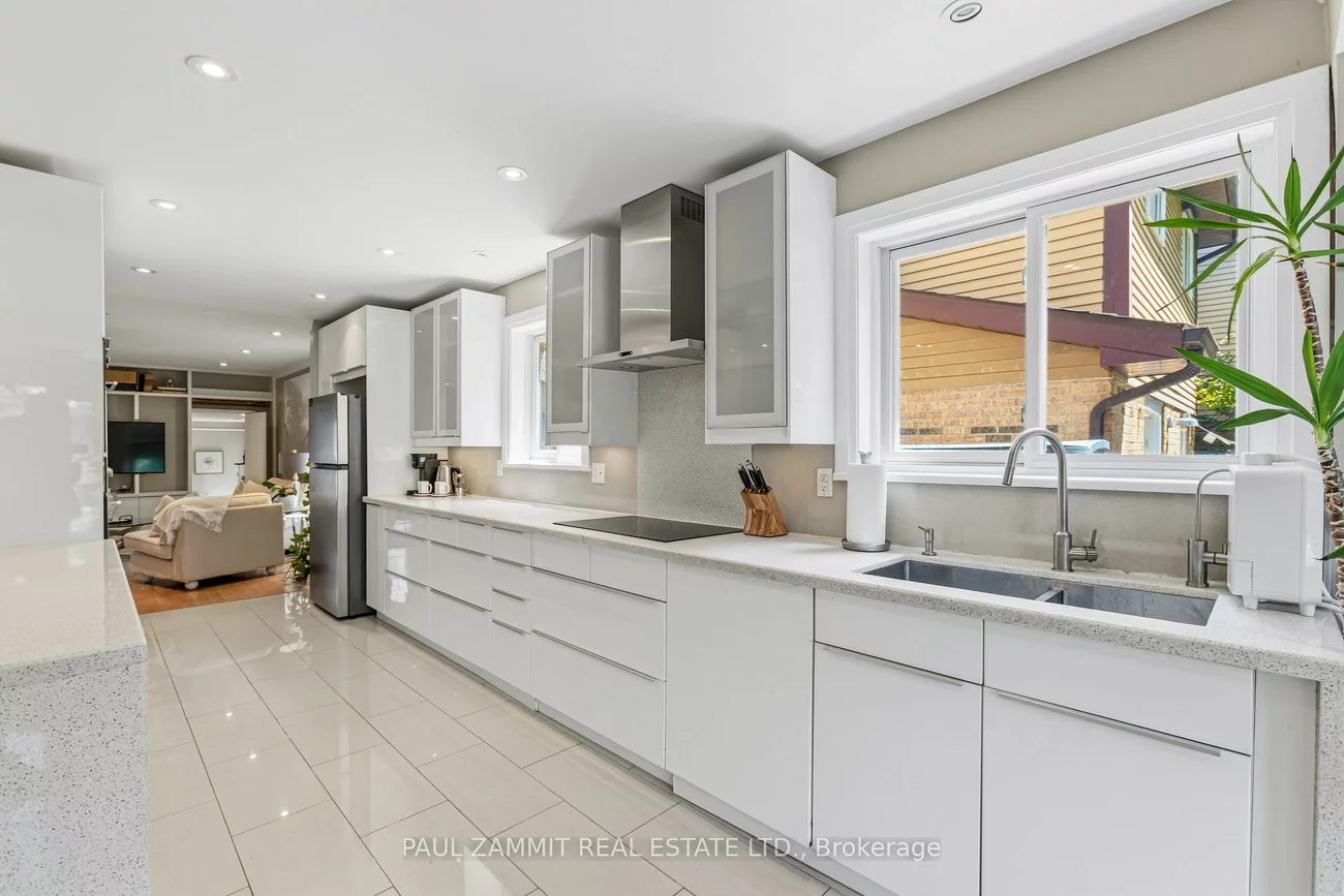 12, Kings College, Aileen-Willowbrook, Markham