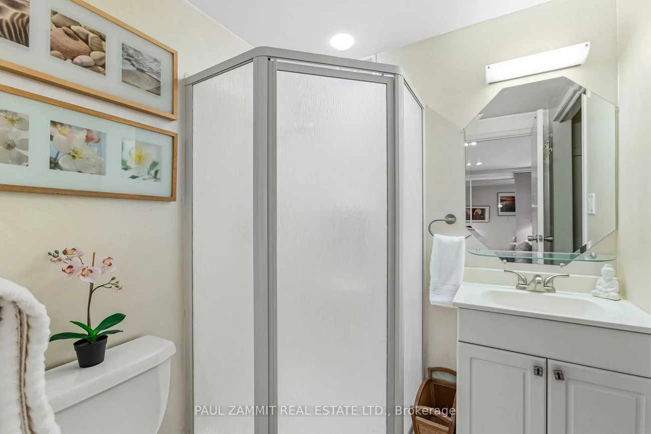 12, Kings College, Aileen-Willowbrook, Markham