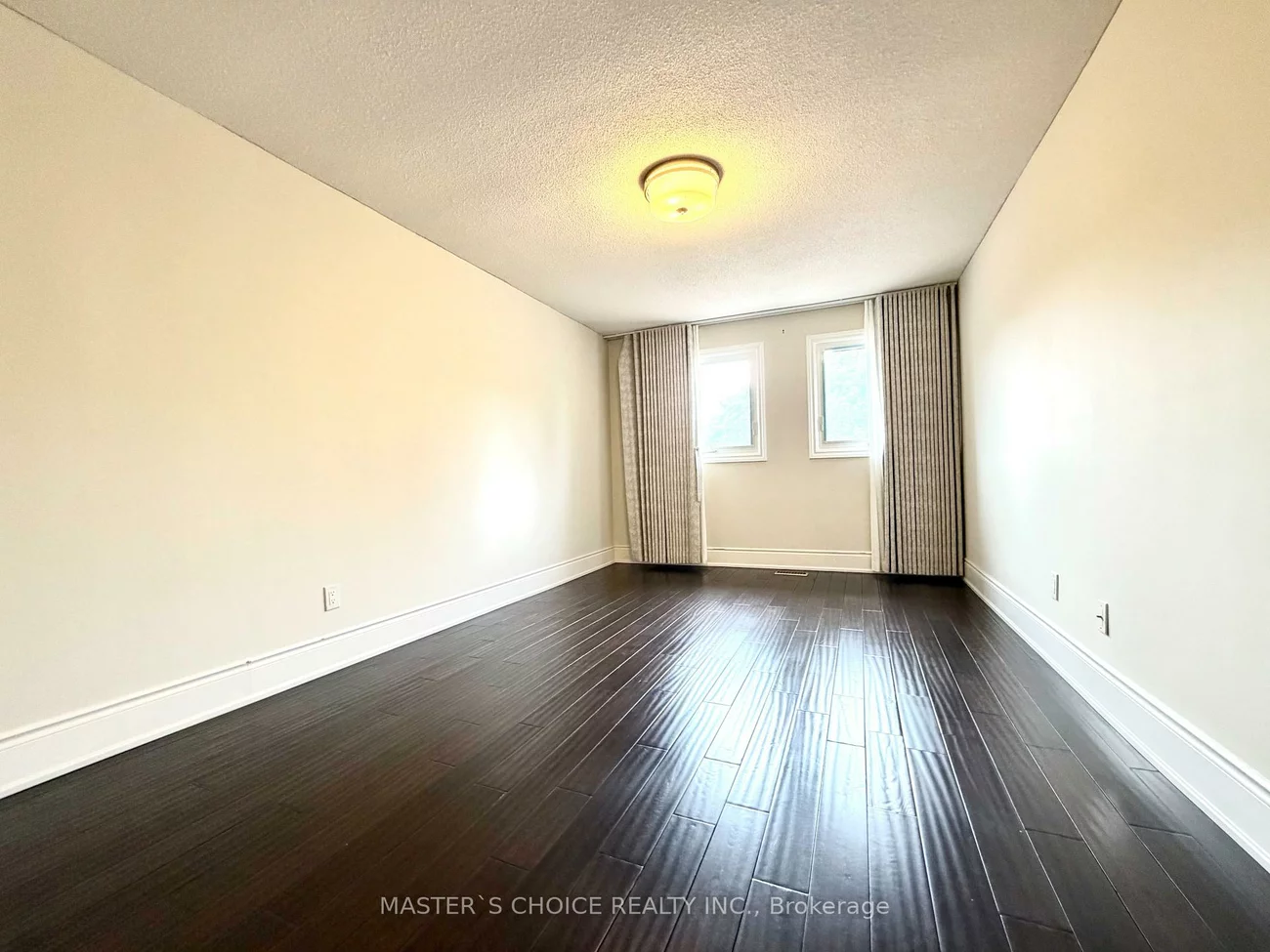 212, Fincham, Markham Village, Markham