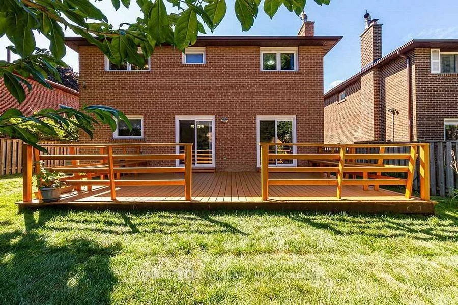 212, Fincham, Markham Village, Markham