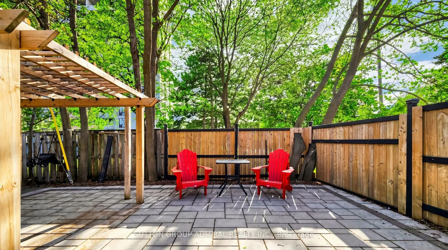 218, Bay Thorn, Royal Orchard, Markham