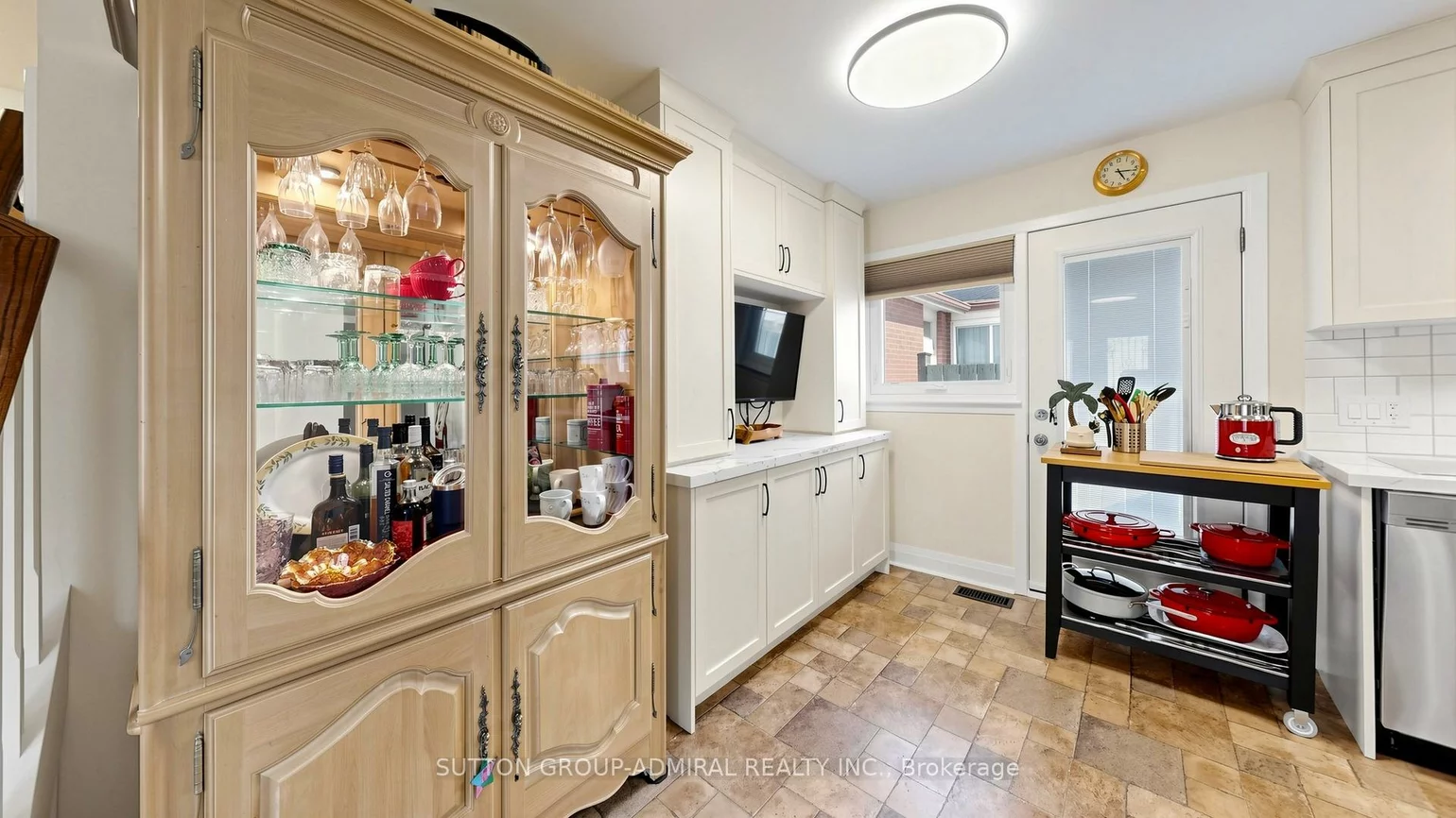 218, Bay Thorn, Royal Orchard, Markham
