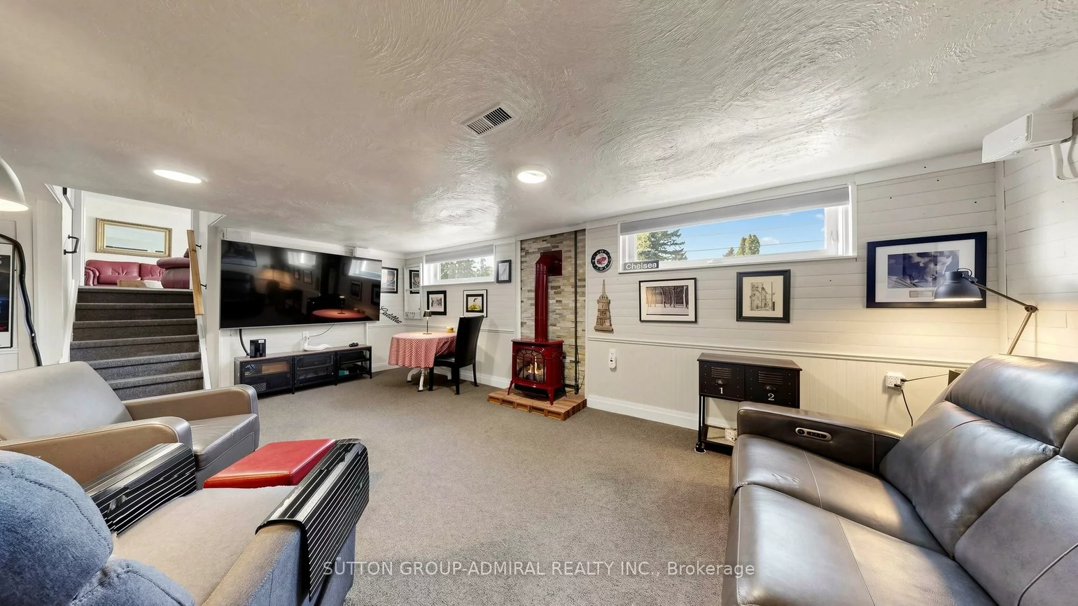 218, Bay Thorn, Royal Orchard, Markham