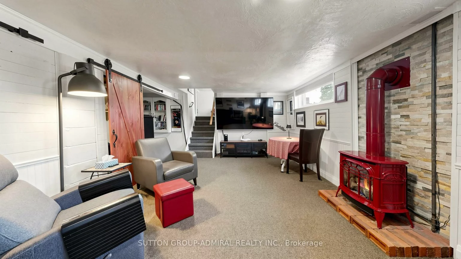 218, Bay Thorn, Royal Orchard, Markham