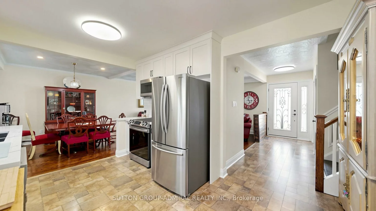 218, Bay Thorn, Royal Orchard, Markham