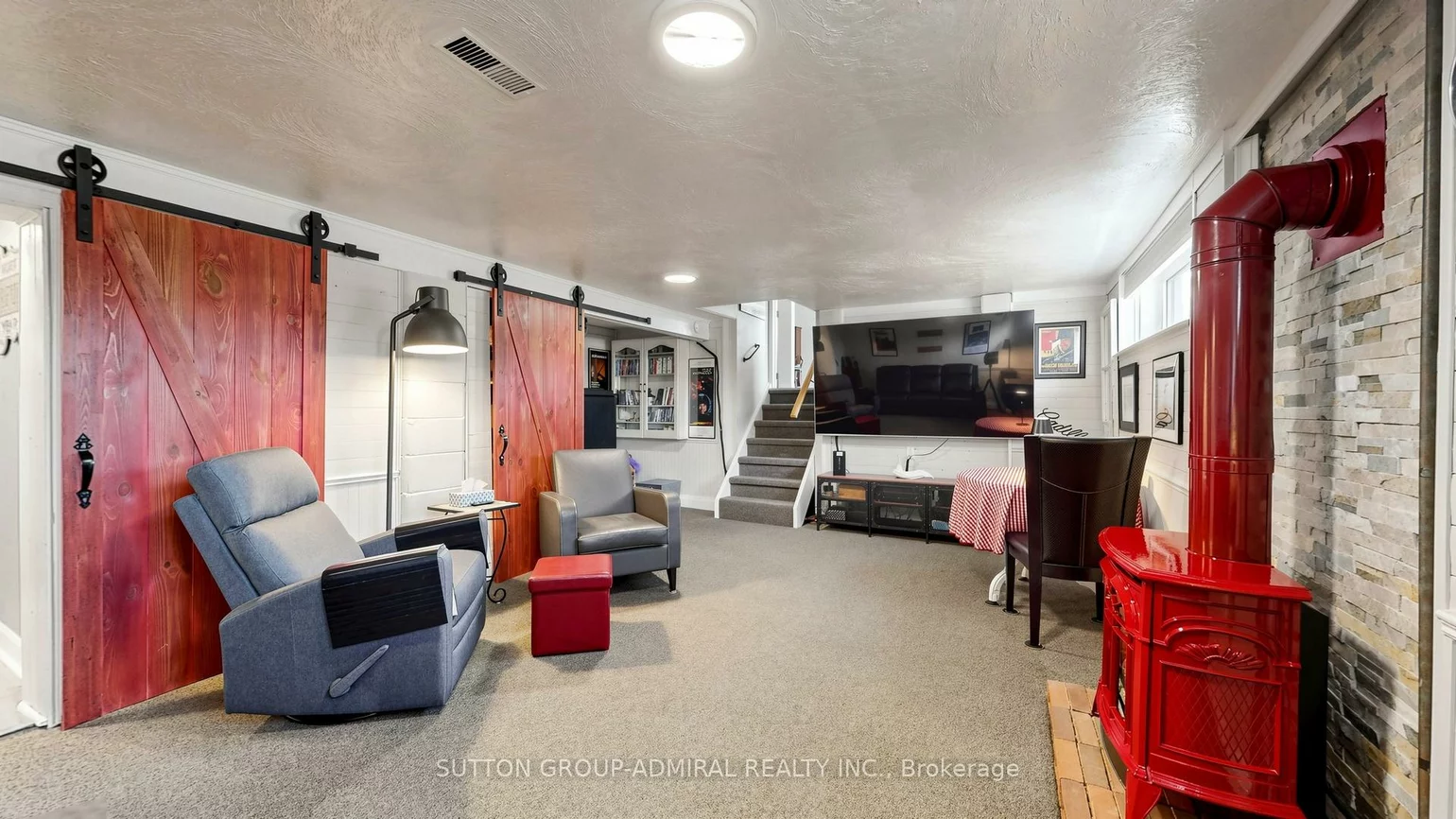 218, Bay Thorn, Royal Orchard, Markham