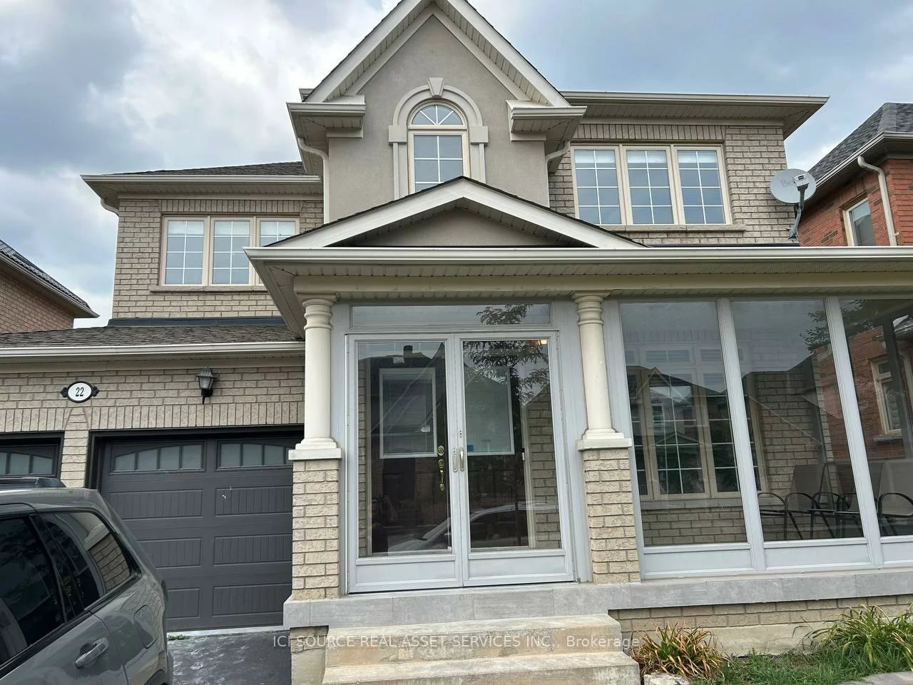 22, Castleview, Victoria Manor-Jennings Gate, Markham