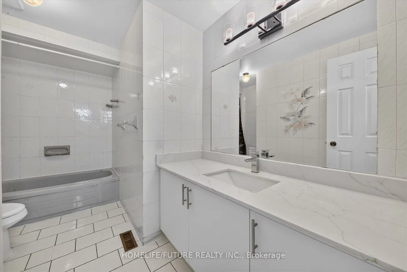 63, Chloe, Middlefield, Markham