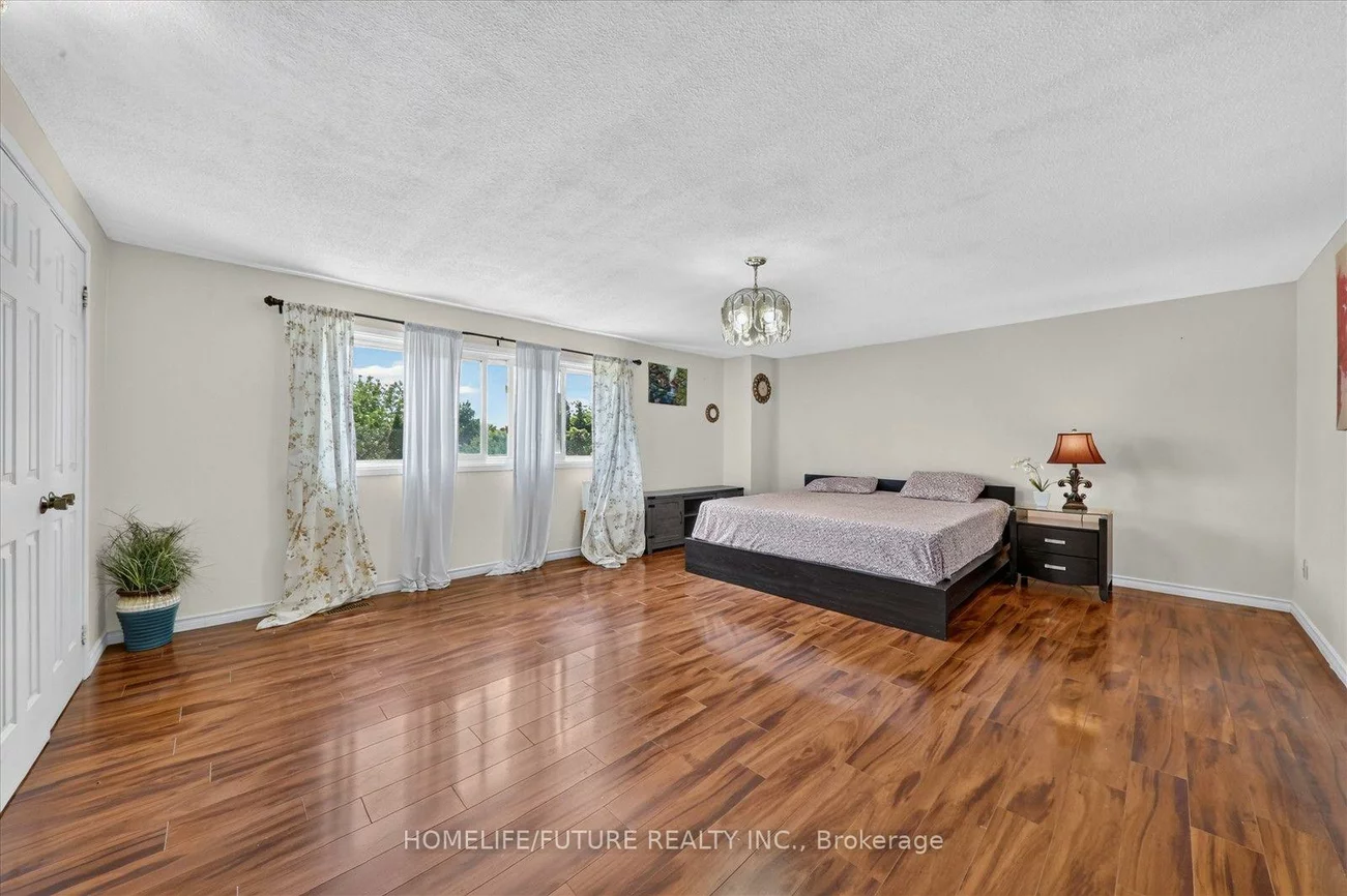 63, Chloe, Middlefield, Markham