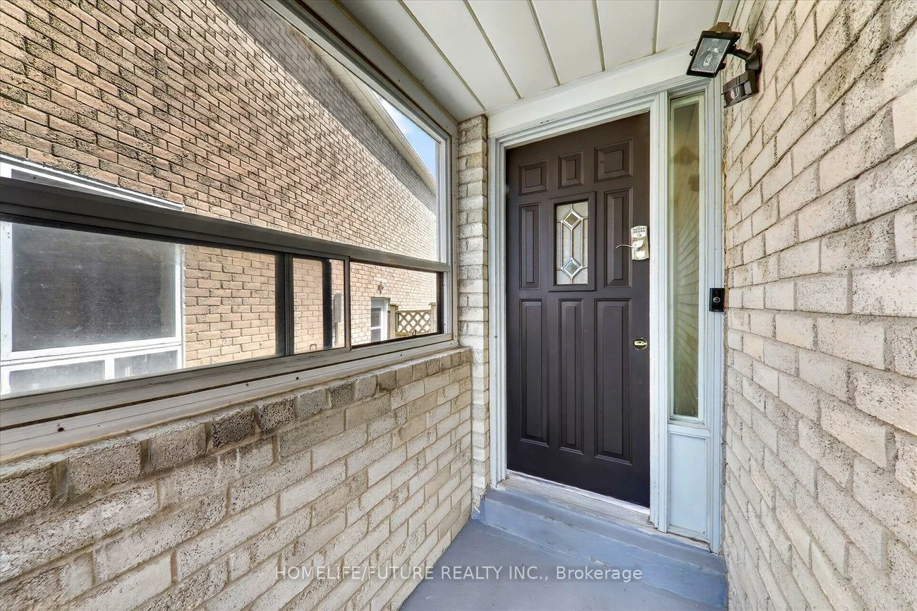 63, Chloe, Middlefield, Markham