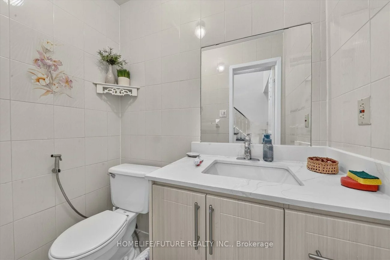 63, Chloe, Middlefield, Markham
