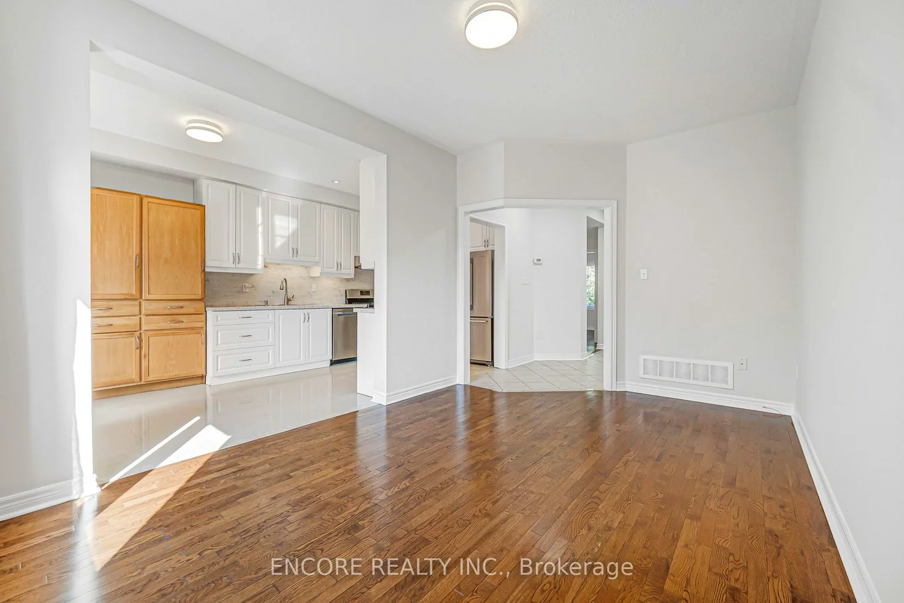 34, John Gary, Village Green-South Unionville, Markham