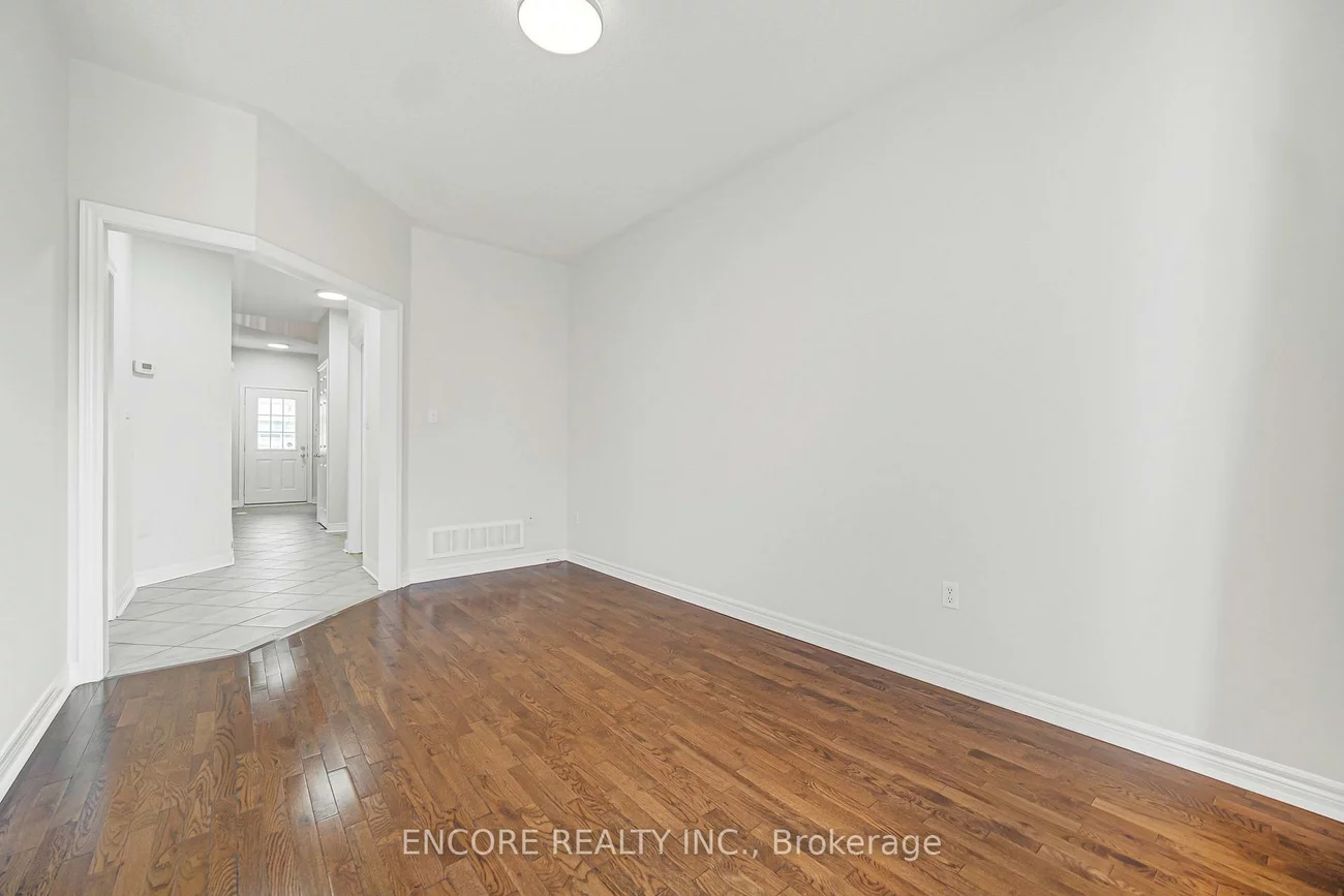 34, John Gary, Village Green-South Unionville, Markham