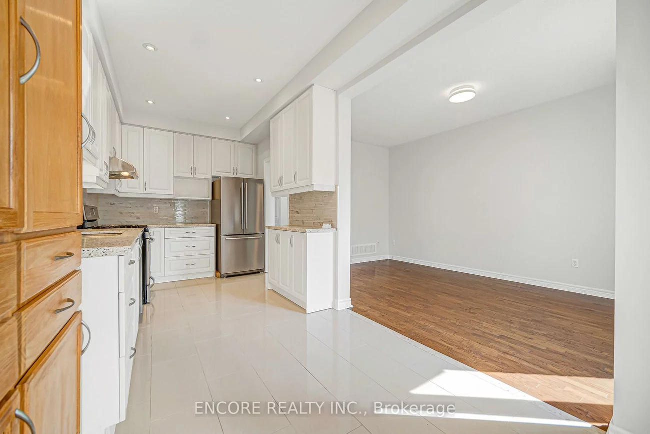 34, John Gary, Village Green-South Unionville, Markham