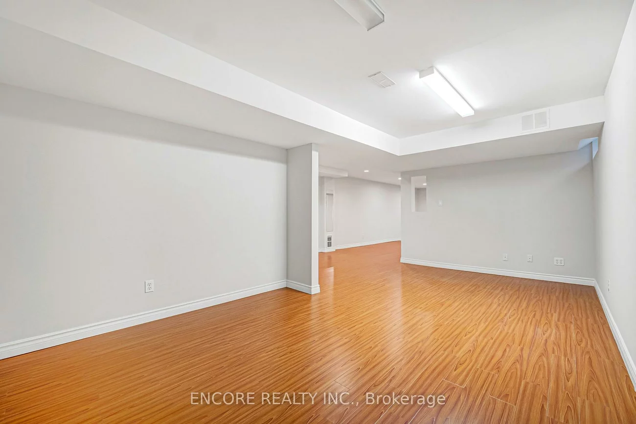 34, John Gary, Village Green-South Unionville, Markham