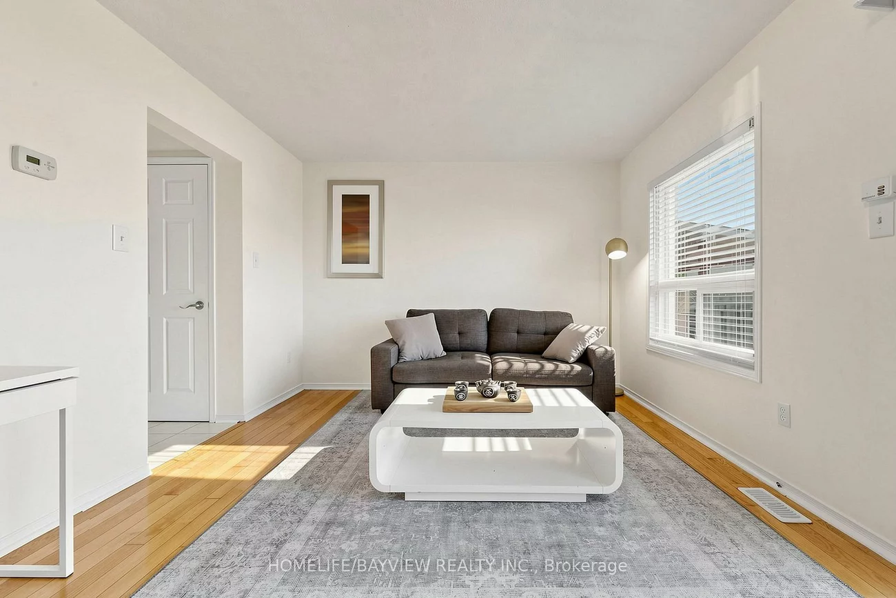 133, Laird, Middlefield, Markham
