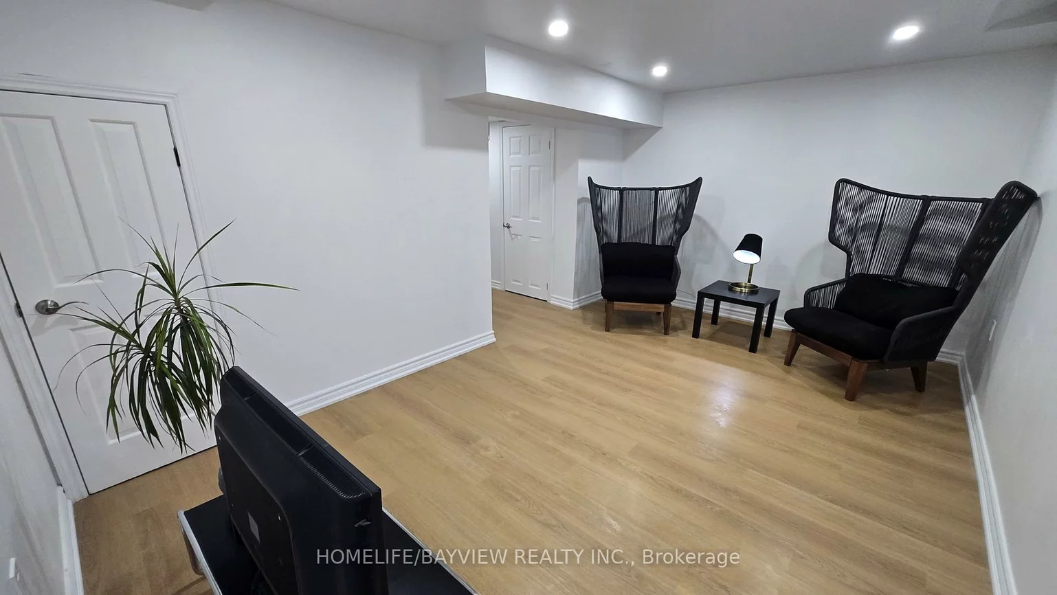 133, Laird, Middlefield, Markham