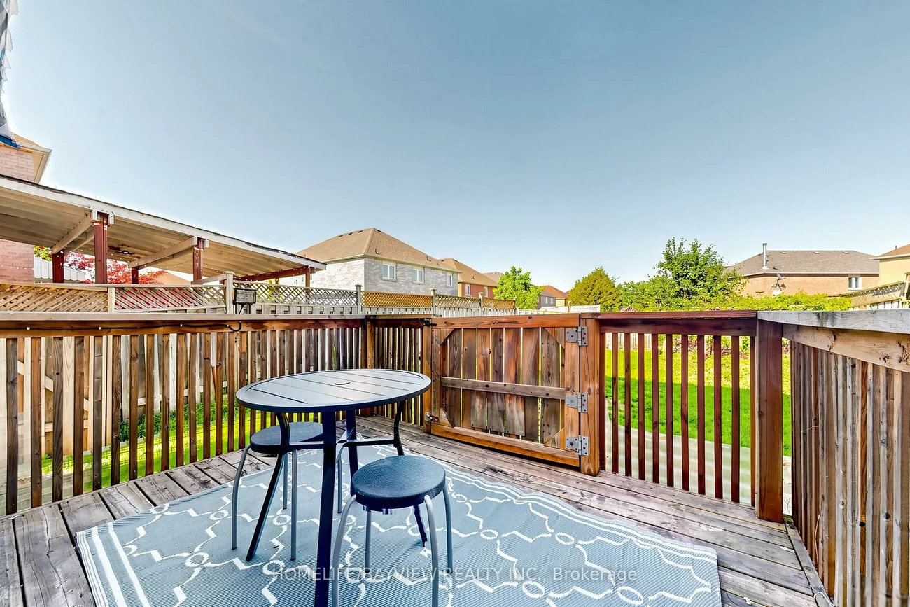 133, Laird, Middlefield, Markham