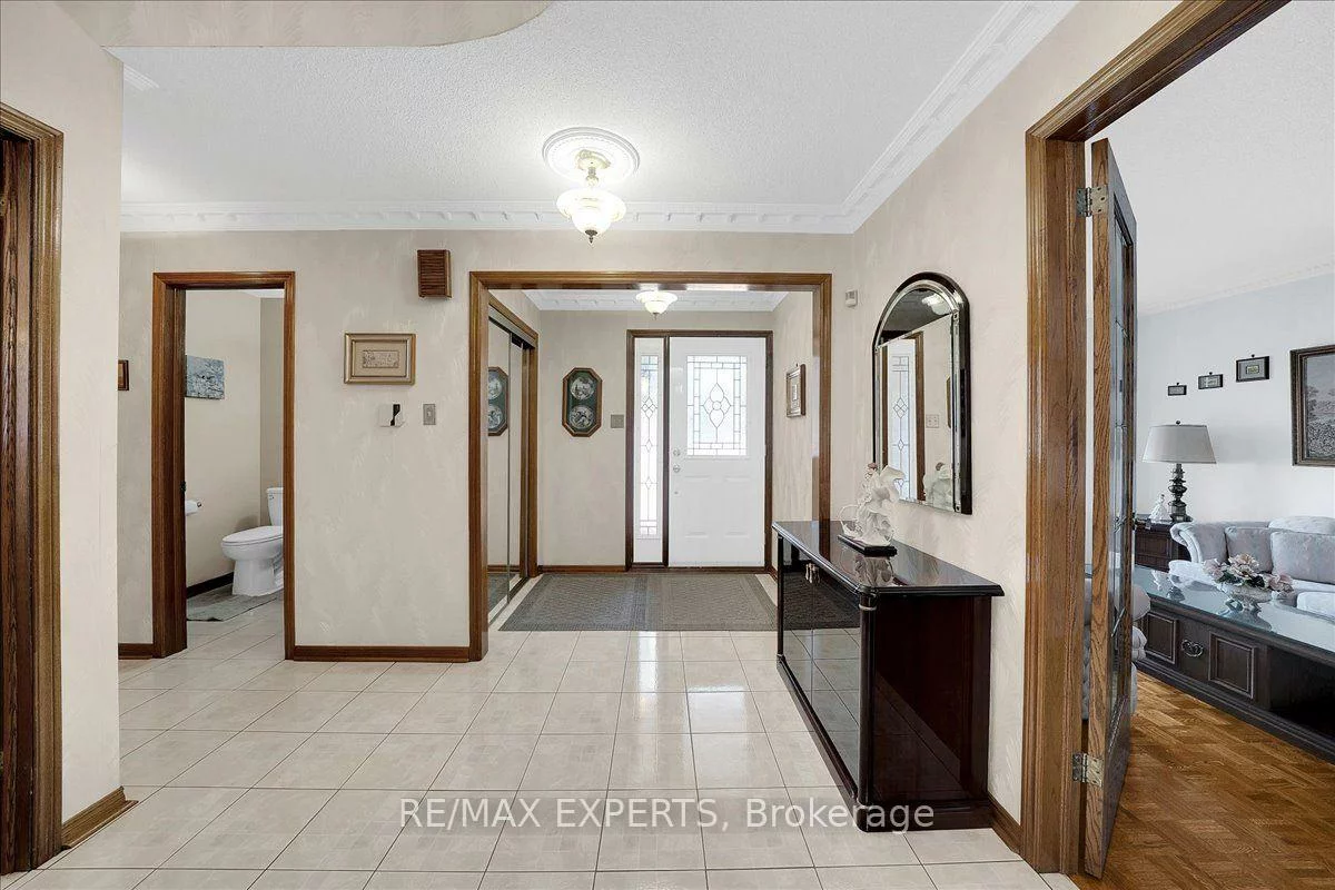 5, Jordana, Middlefield, Markham