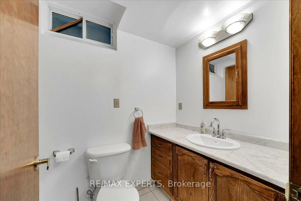 5, Jordana, Middlefield, Markham