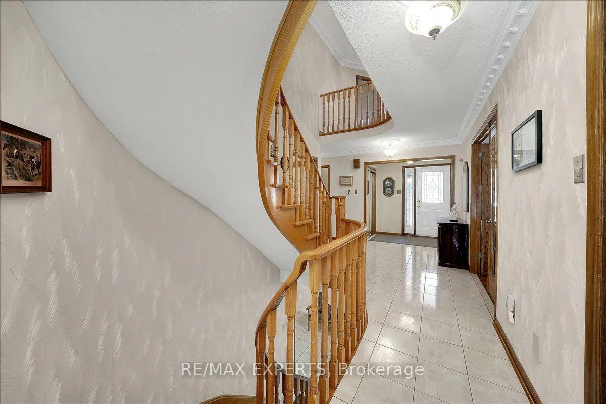 5, Jordana, Middlefield, Markham