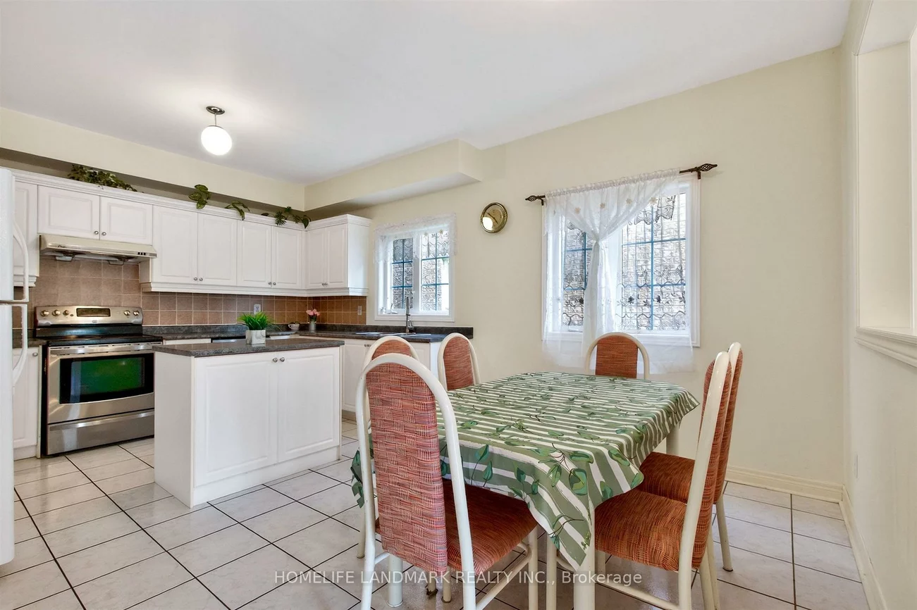 218, Ridgecrest, Berczy, Markham