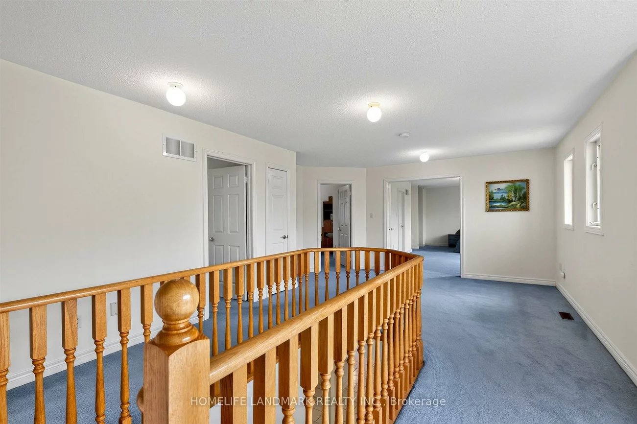 218, Ridgecrest, Berczy, Markham