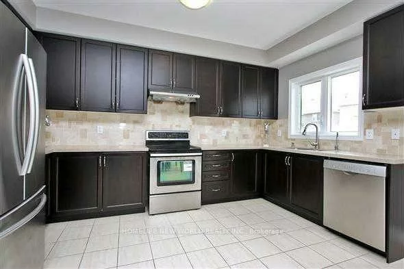 20, Pineforest, Wismer, Markham