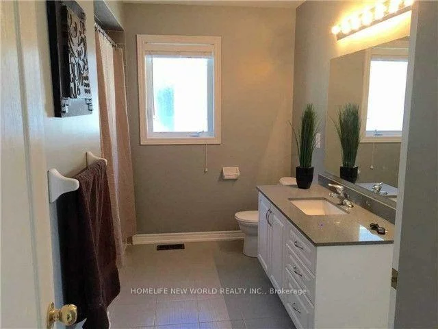 20, Pineforest, Wismer, Markham