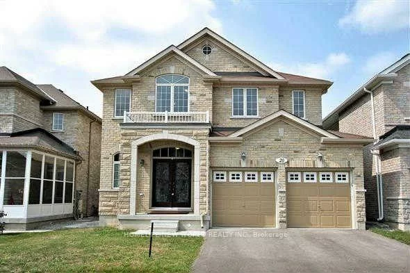 20, Pineforest, Wismer, Markham
