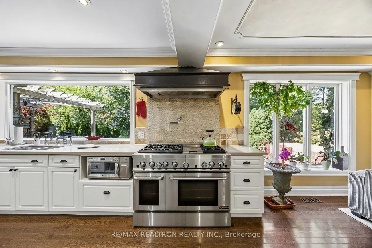14, Rougecrest, Markham Village, Markham