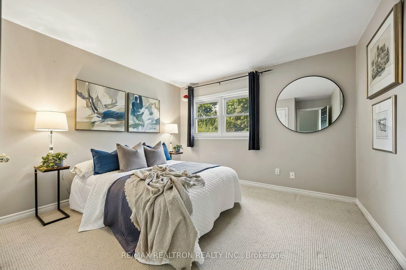 14, Rougecrest, Markham Village, Markham