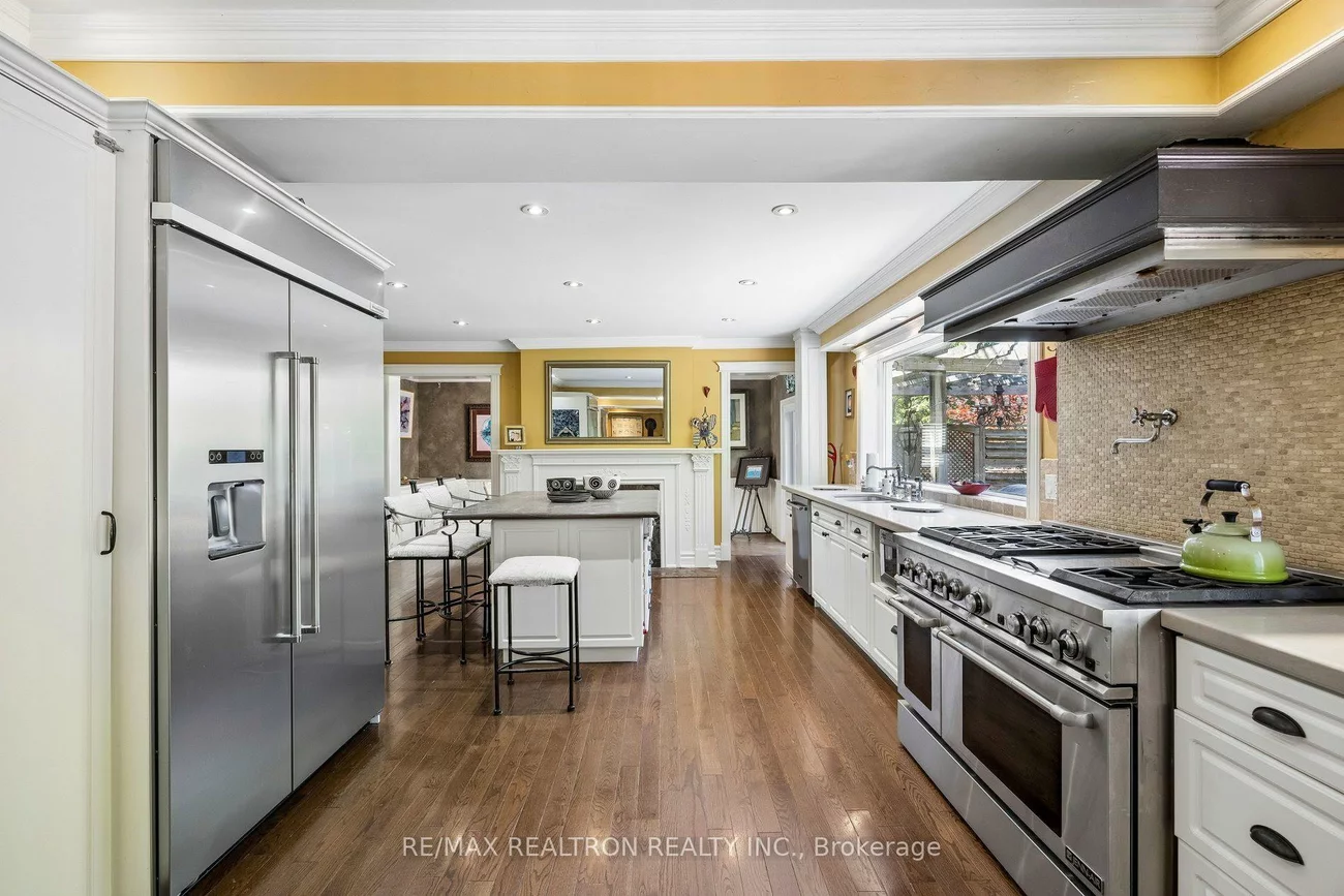 14, Rougecrest, Markham Village, Markham