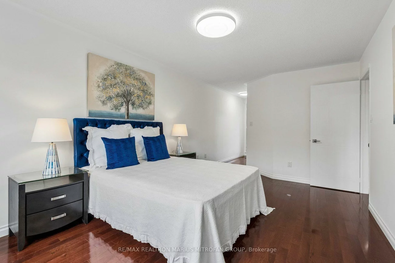16, Trout Lily, Legacy, Markham