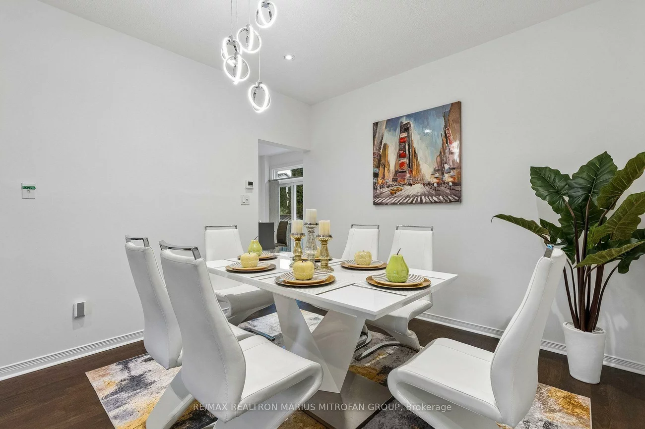 16, Trout Lily, Legacy, Markham