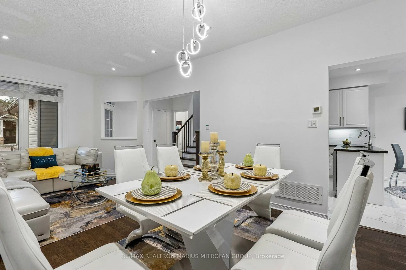 16, Trout Lily, Legacy, Markham