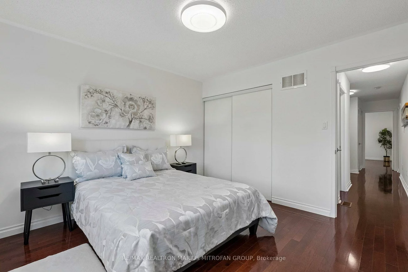 16, Trout Lily, Legacy, Markham