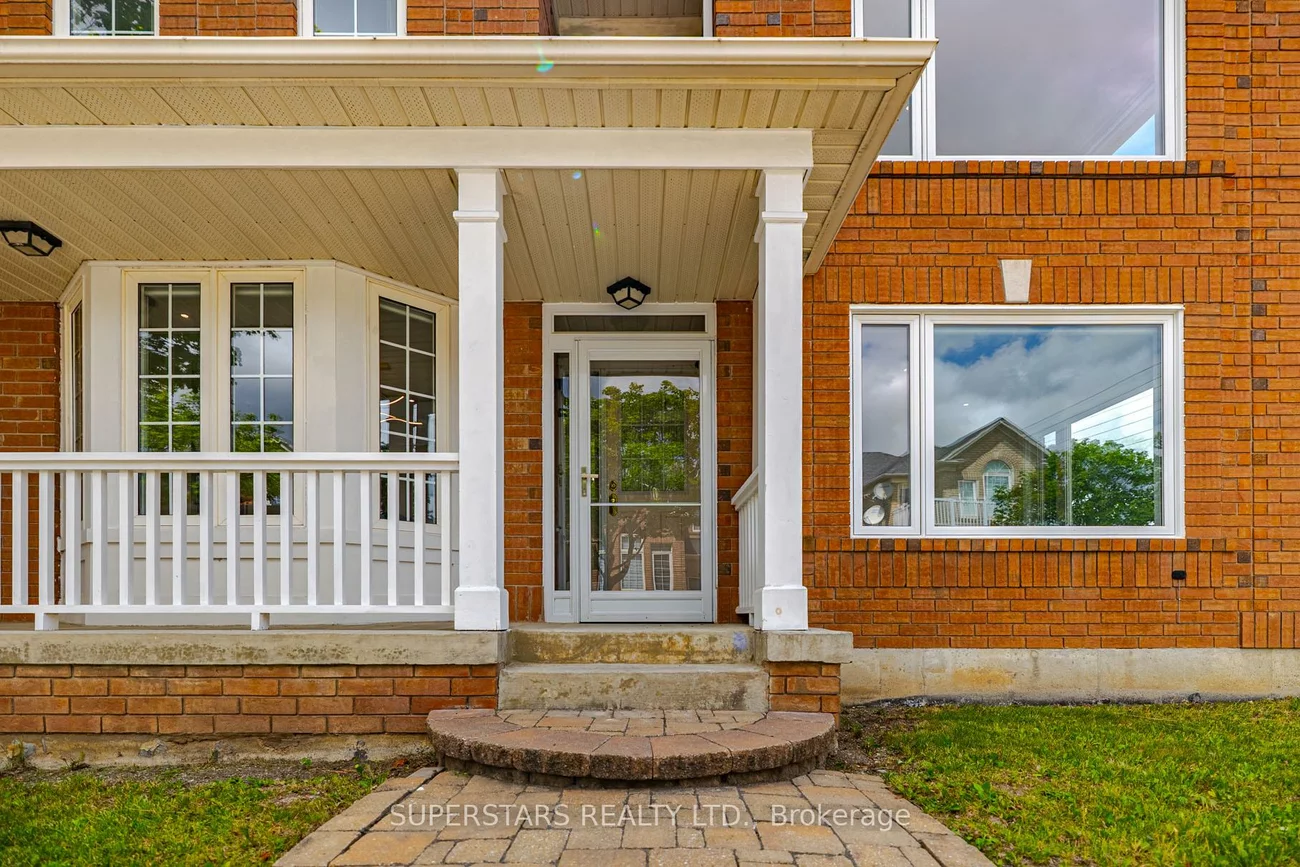 45, Tower Bridge, Berczy, Markham