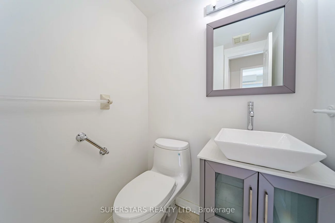 45, Tower Bridge, Berczy, Markham